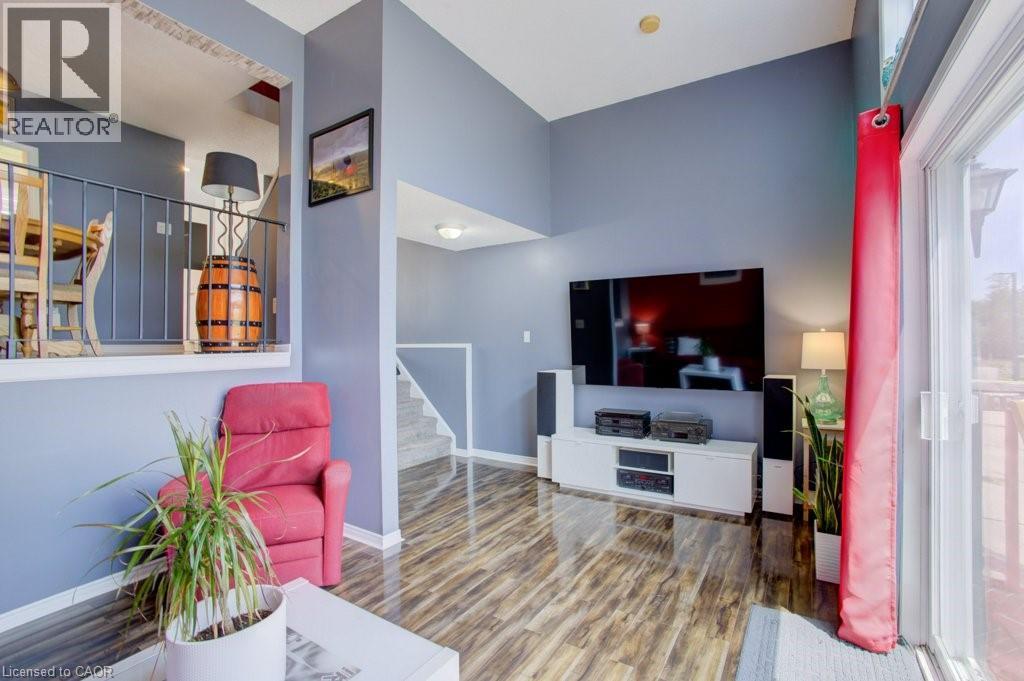 1085 Queens Boulevard Unit# 13, Kitchener, Ontario  N2M 1B9 - Photo 7 - 40833081