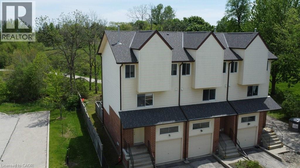 1085 Queens Boulevard Unit# 13, Kitchener, Ontario  N2M 1B9 - Photo 1 - 40833081