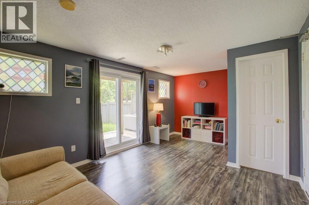 1085 Queens Boulevard Unit# 13, Kitchener, Ontario  N2M 1B9 - Photo 17 - 40833081