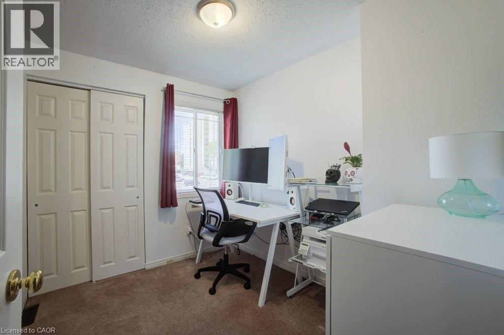 1085 Queens Boulevard Unit# 13, Kitchener, Ontario  N2M 1B9 - Photo 16 - 40833081