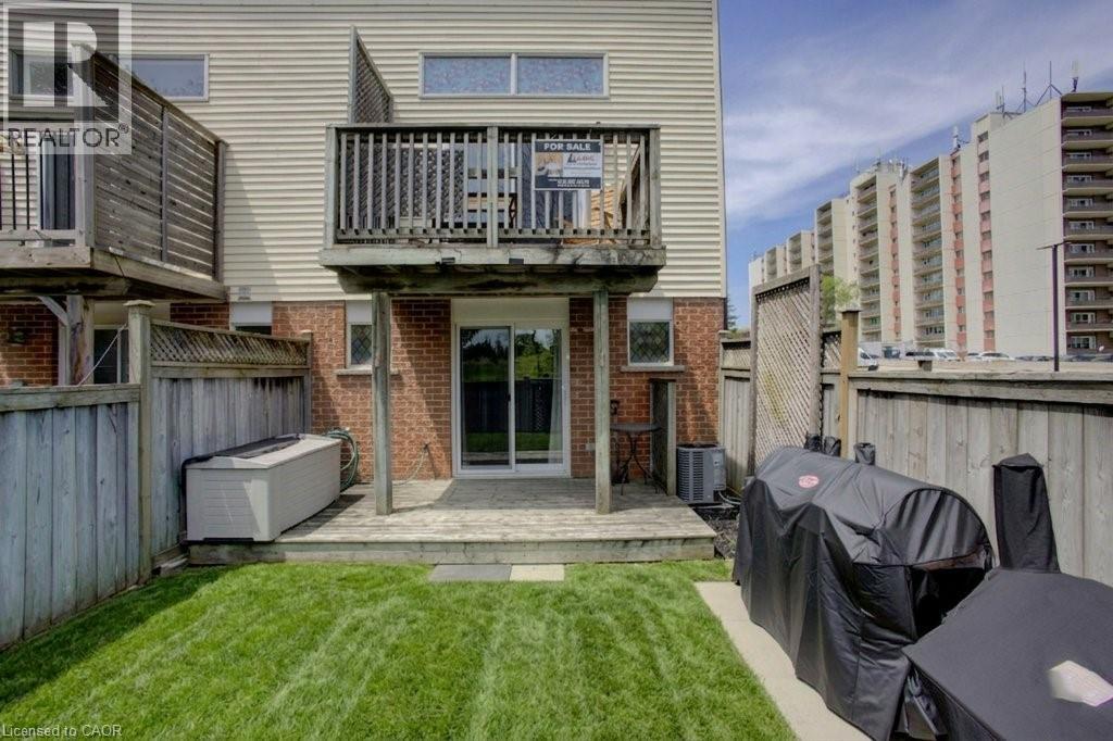 1085 Queens Boulevard Unit# 13, Kitchener, Ontario  N2M 1B9 - Photo 24 - 40833081