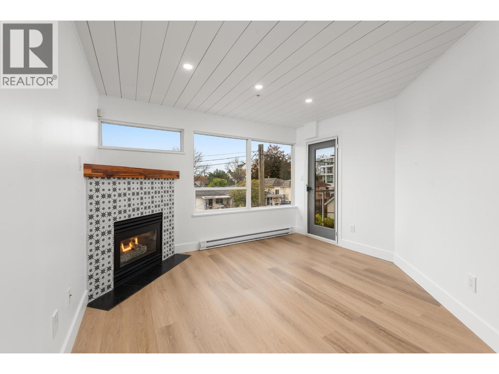 318 2238 Kingsway, Vancouver, British Columbia  V5N 2T7 - Photo 12 - R3128102