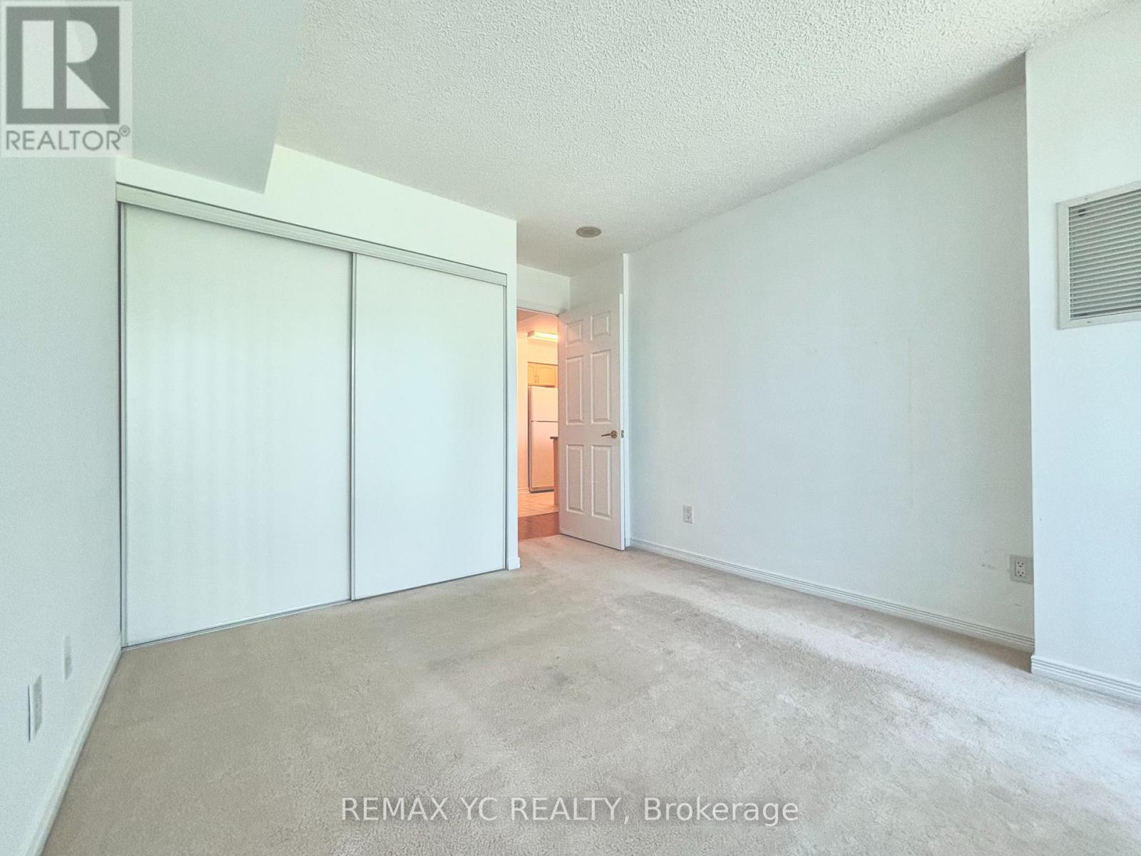 409 - 5500 Yonge Street, Toronto, Ontario  M2N 7L1 - Photo 6 - C13209648