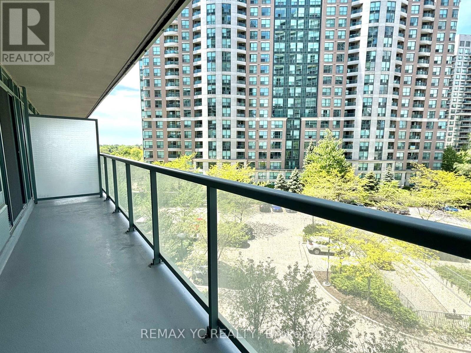409 - 5500 Yonge Street, Toronto, Ontario  M2N 7L1 - Photo 9 - C13209648