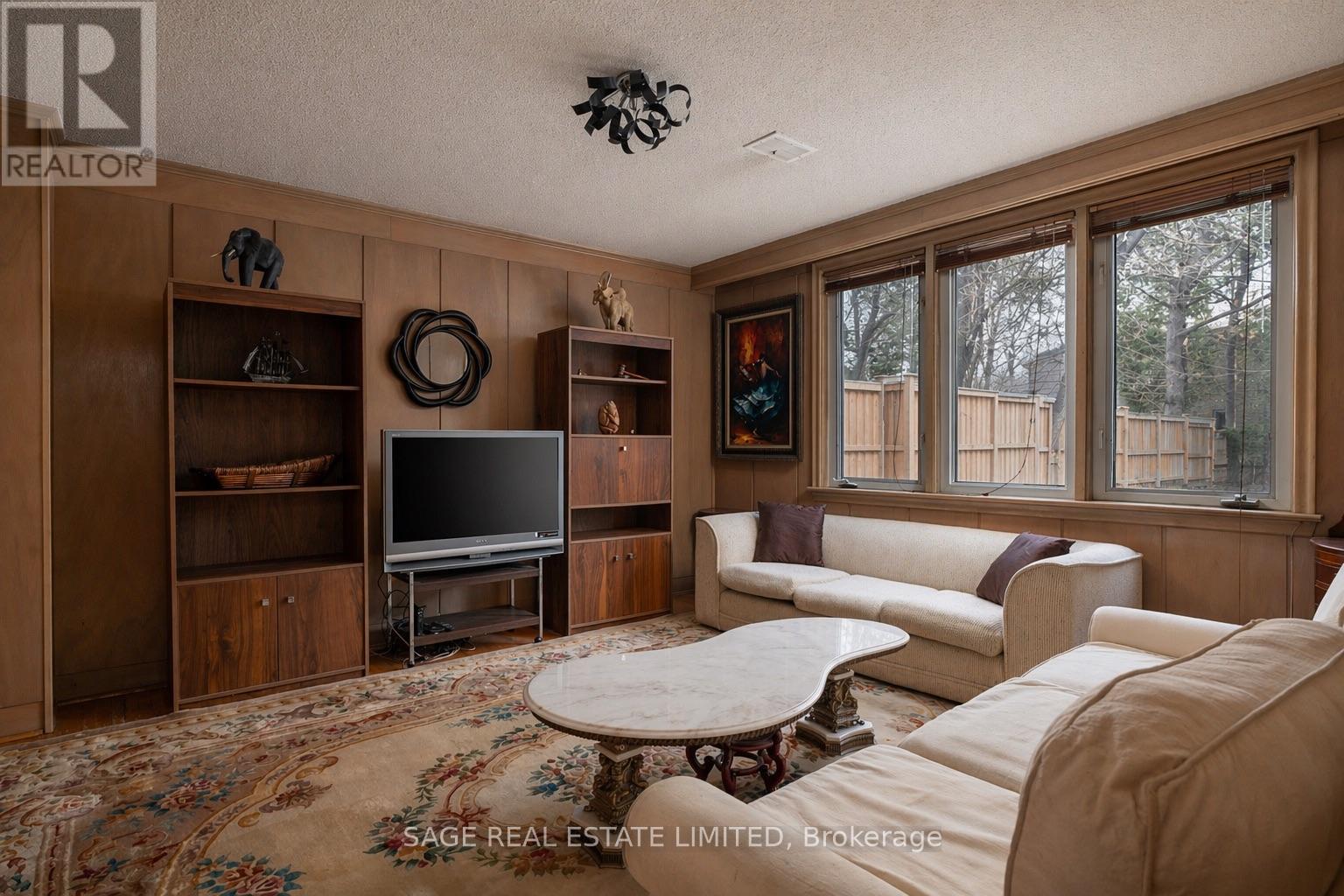 9 Hawksbury Drive, Toronto, Ontario  M2K 1M2 - Photo 12 - C13209666