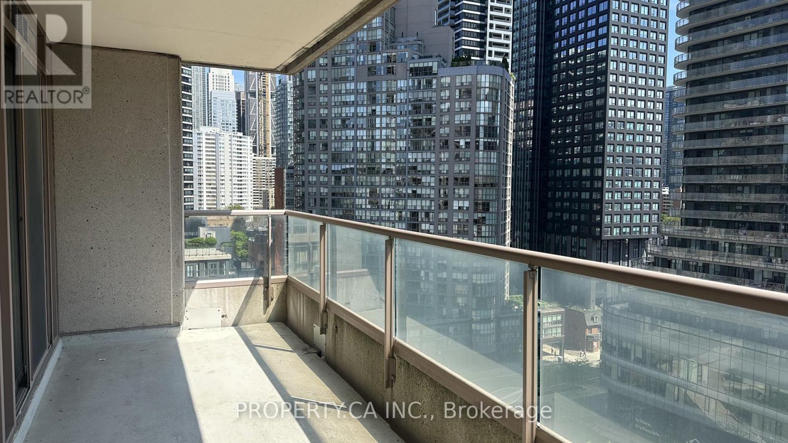 1508 - 909 Bay Street, Toronto, Ontario  M5S 3G2 - Photo 15 - C13209698