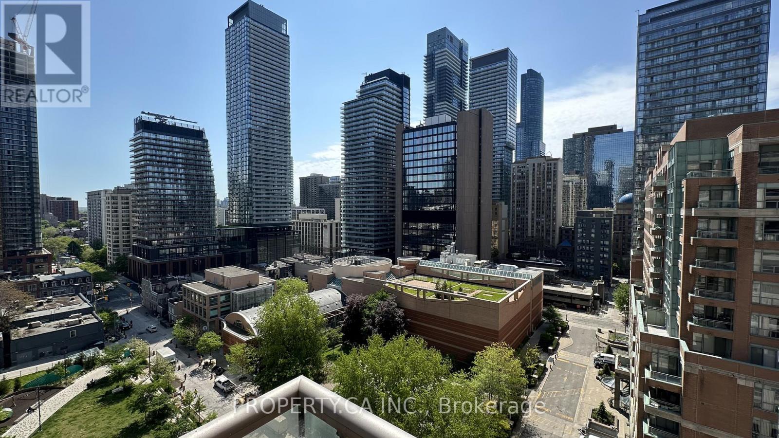 1508 - 909 Bay Street, Toronto, Ontario  M5S 3G2 - Photo 3 - C13209698