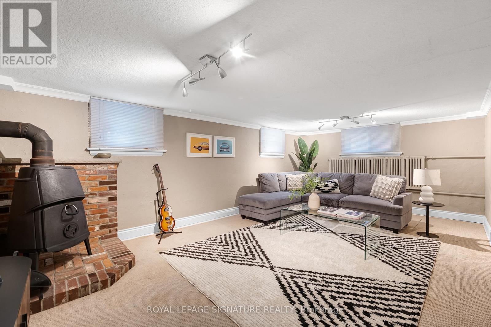 41 Southvale Drive, Toronto, Ontario  M4G 1G1 - Photo 26 - C13209730