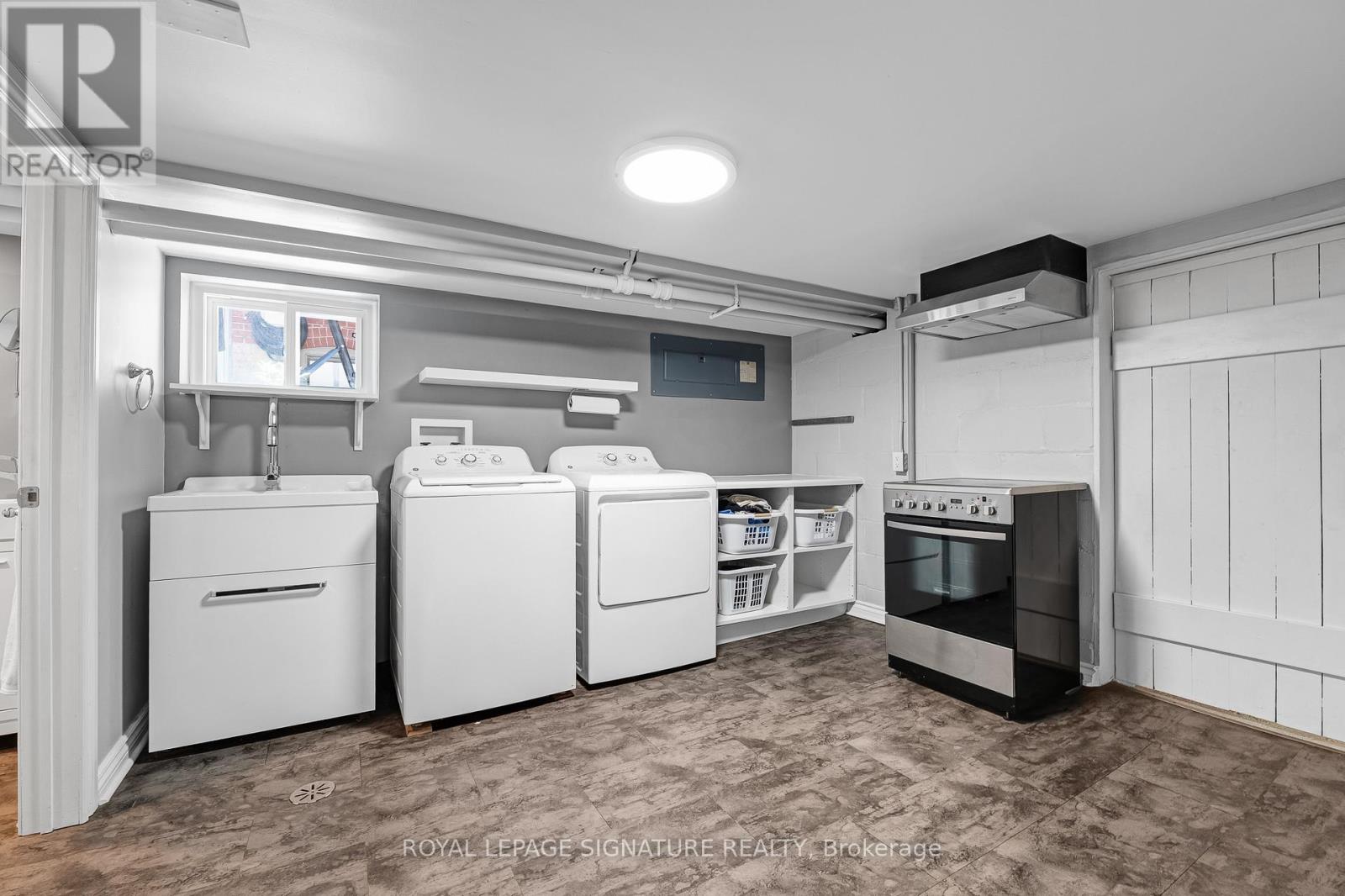 41 Southvale Drive, Toronto, Ontario  M4G 1G1 - Photo 28 - C13209730