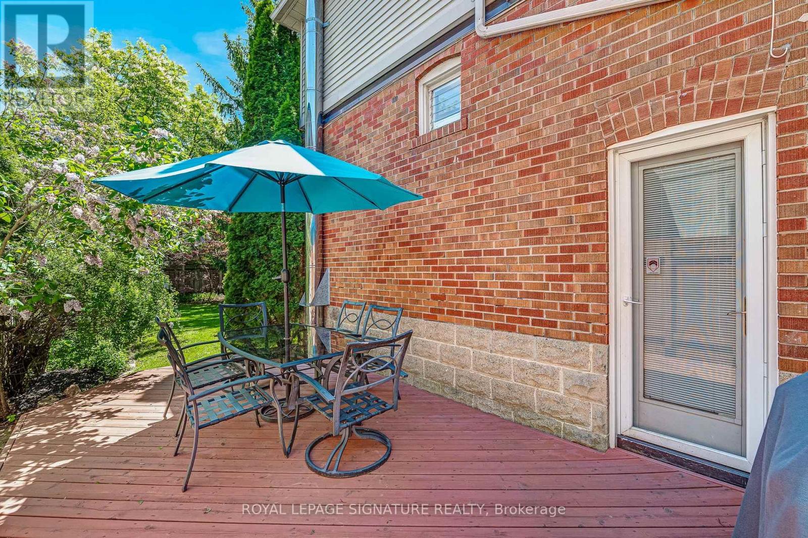 41 Southvale Drive, Toronto, Ontario  M4G 1G1 - Photo 32 - C13209730