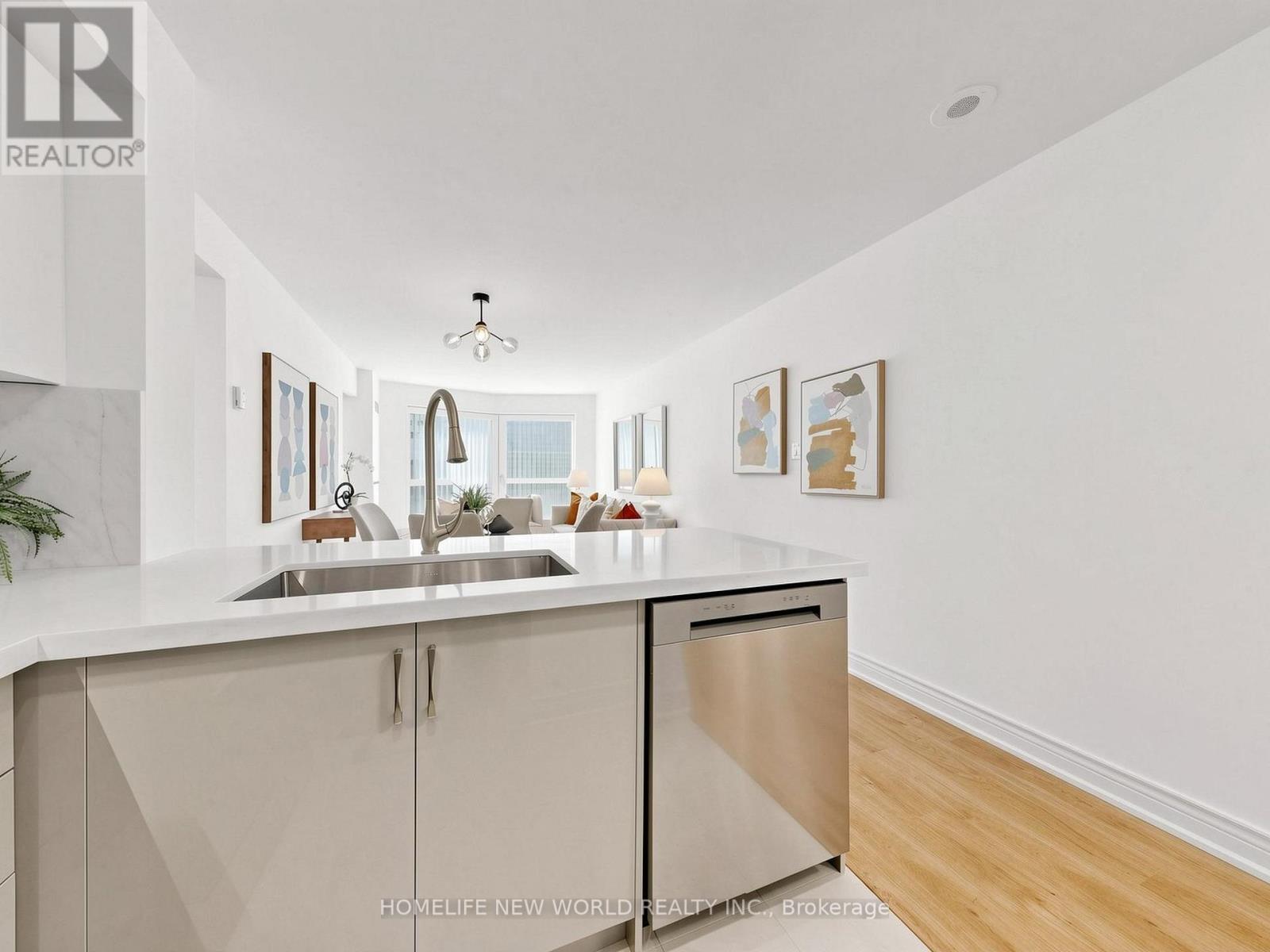 319 - 18 Beverley Street, Toronto, Ontario  M5T 3L2 - Photo 20 - C13209736