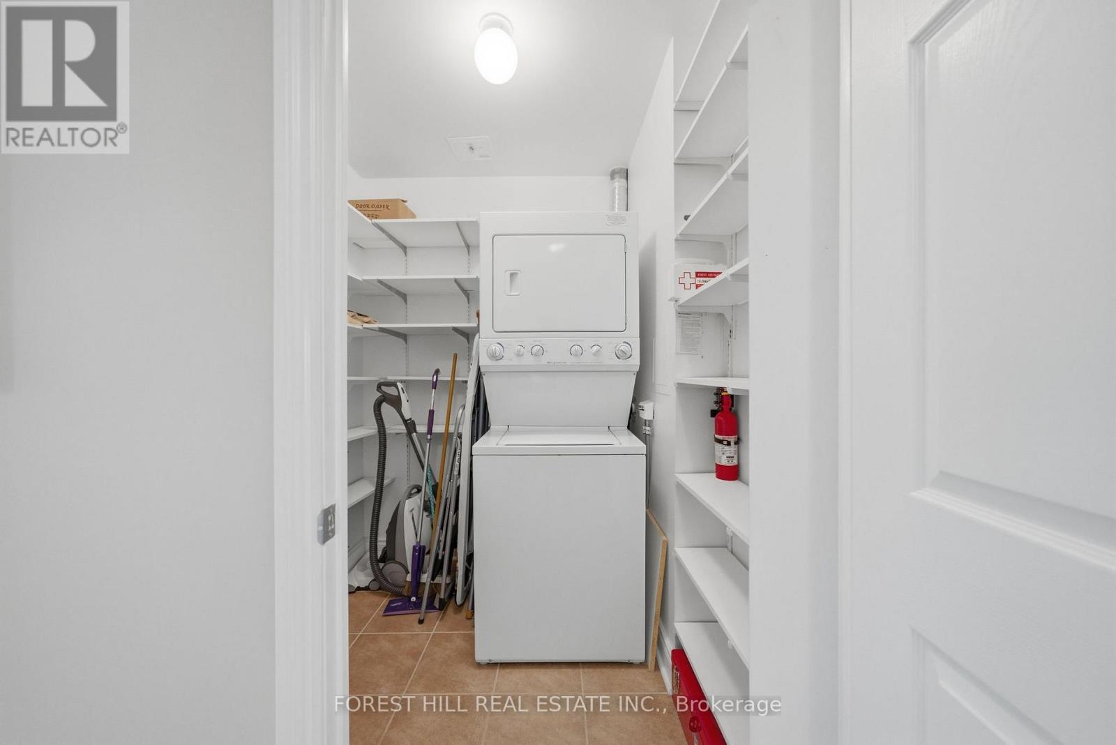 211 - 12 Rean Drive, Toronto, Ontario  M2K 3C6 - Photo 21 - C13209754