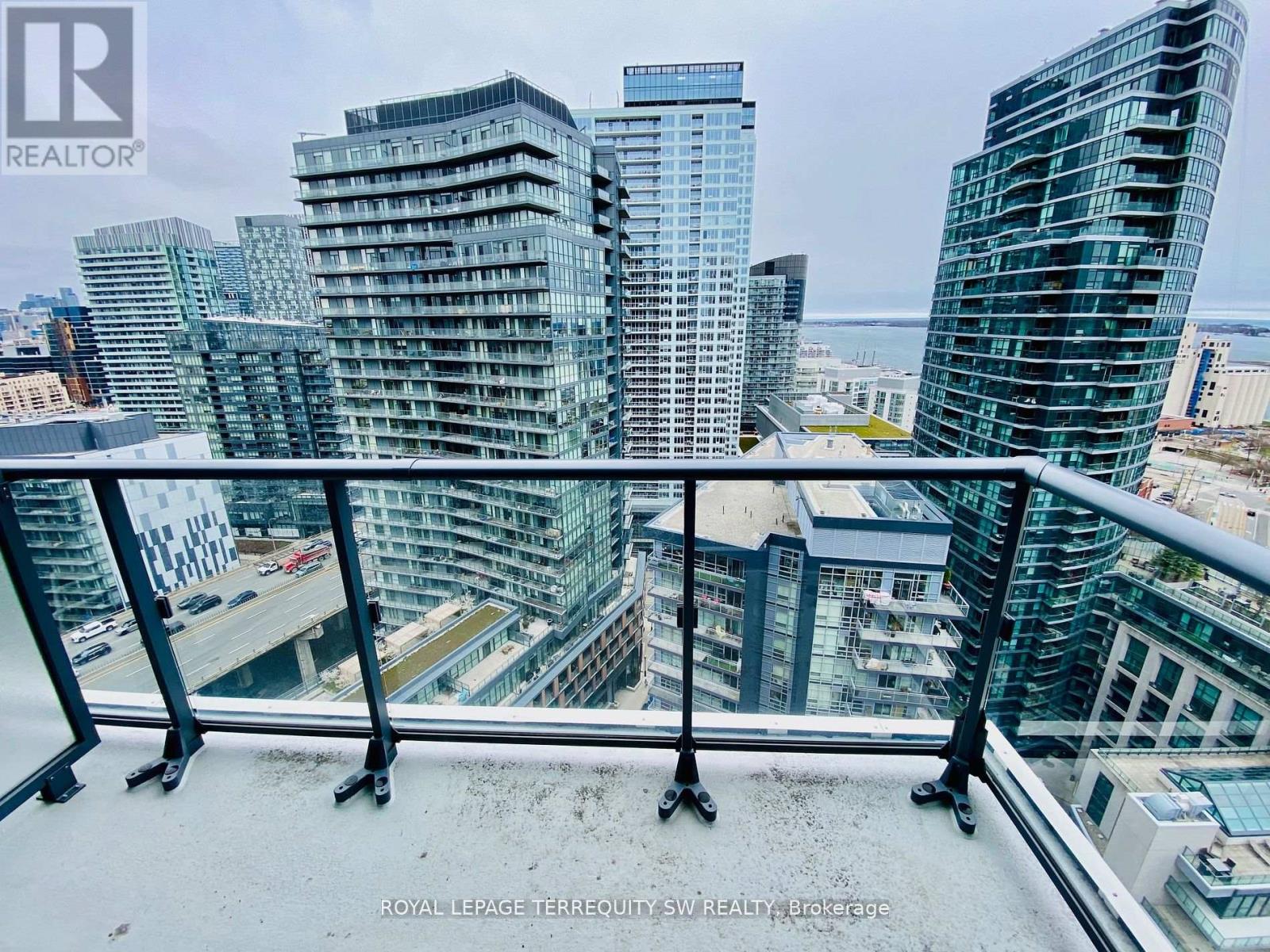 Lph09 - 38 Iannuzzi Street, Toronto, Ontario  M5V 0S2 - Photo 10 - C13209794