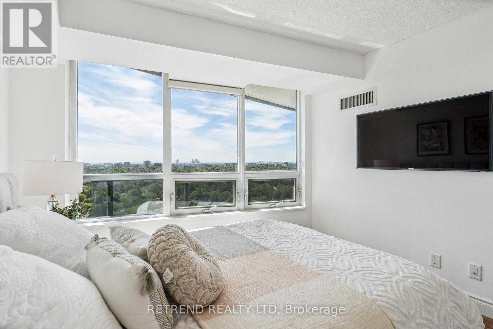 2111 - 15 Greenview Avenue, Toronto, Ontario  M2M 4M7 - Photo 16 - C13209806