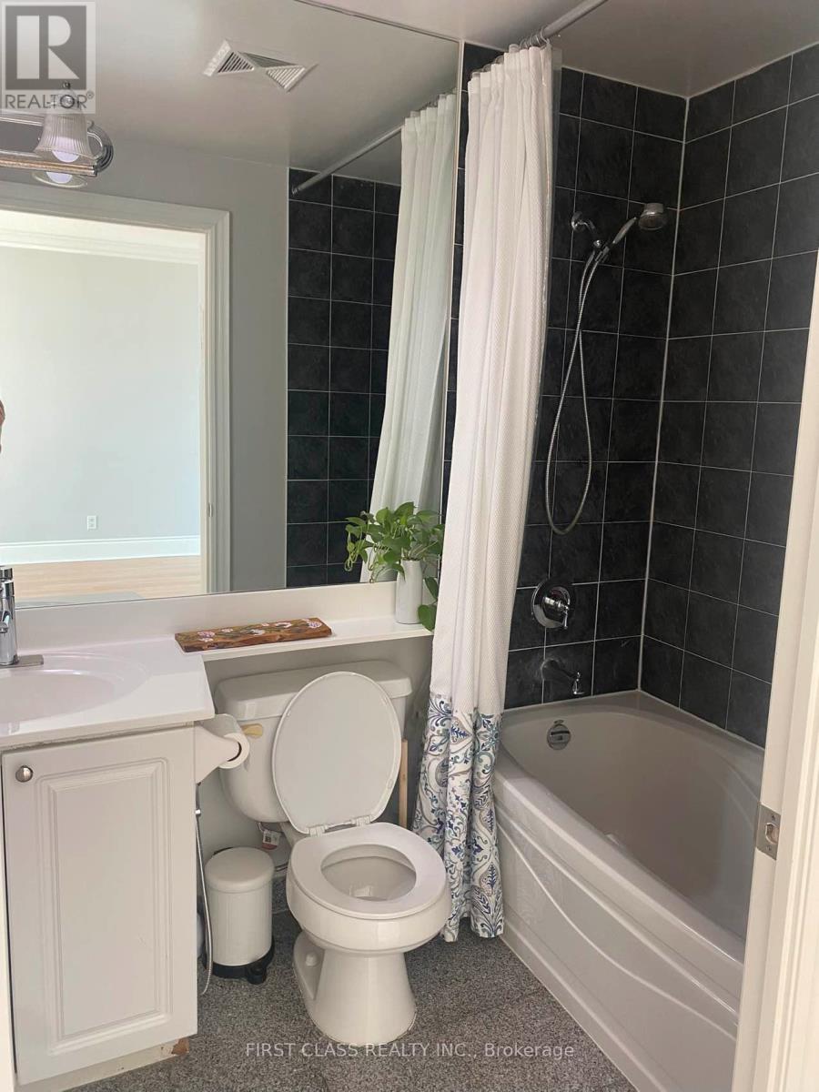 Ph10 - 15 Greenview Avenue, Toronto, Ontario  M2M 4M7 - Photo 7 - C13209852