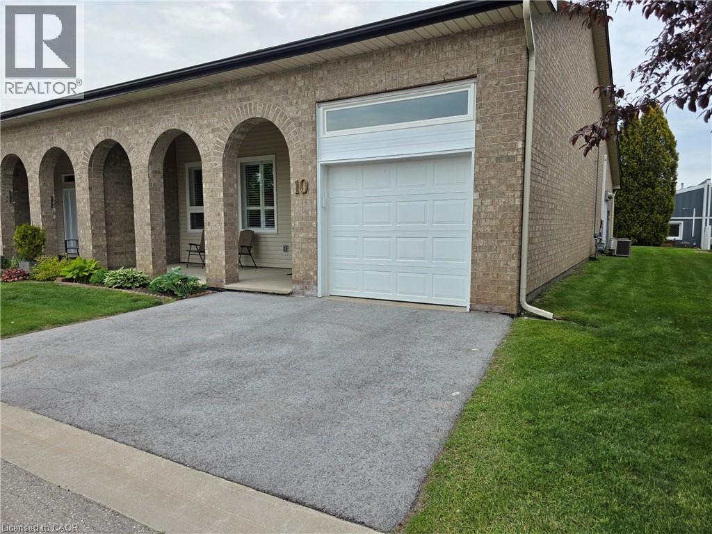 10 ARCHDEACON CLARK Trail, Hamilton, Ontario