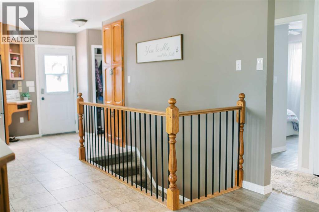 4606 57a Street, Stettler, Alberta  T4K 1J8 - Photo 11 - A2303039