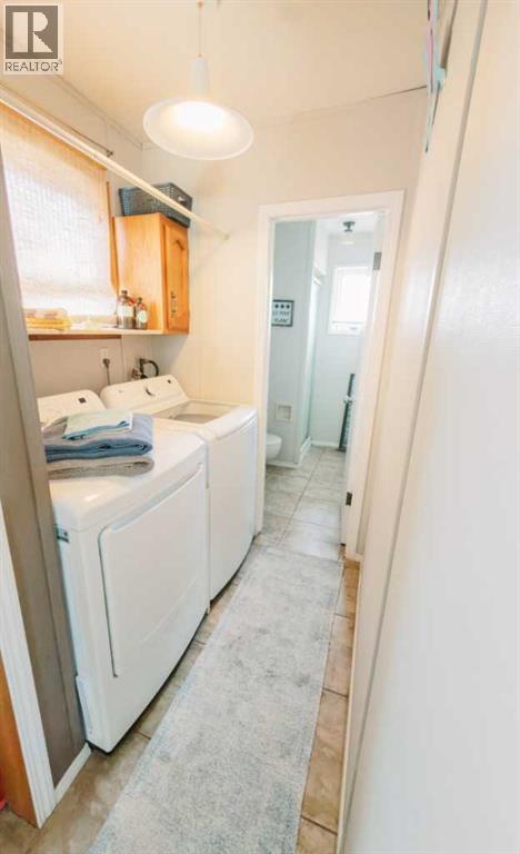4606 57a Street, Stettler, Alberta  T4K 1J8 - Photo 12 - A2303039
