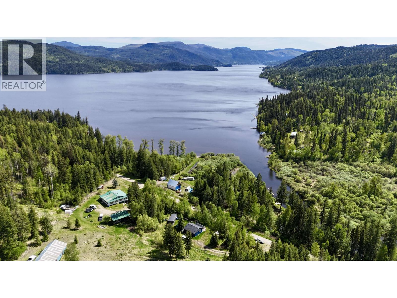 7573 Resort Road, Canim Lake, British Columbia  V0K 1J0 - Photo 9 - R3129295