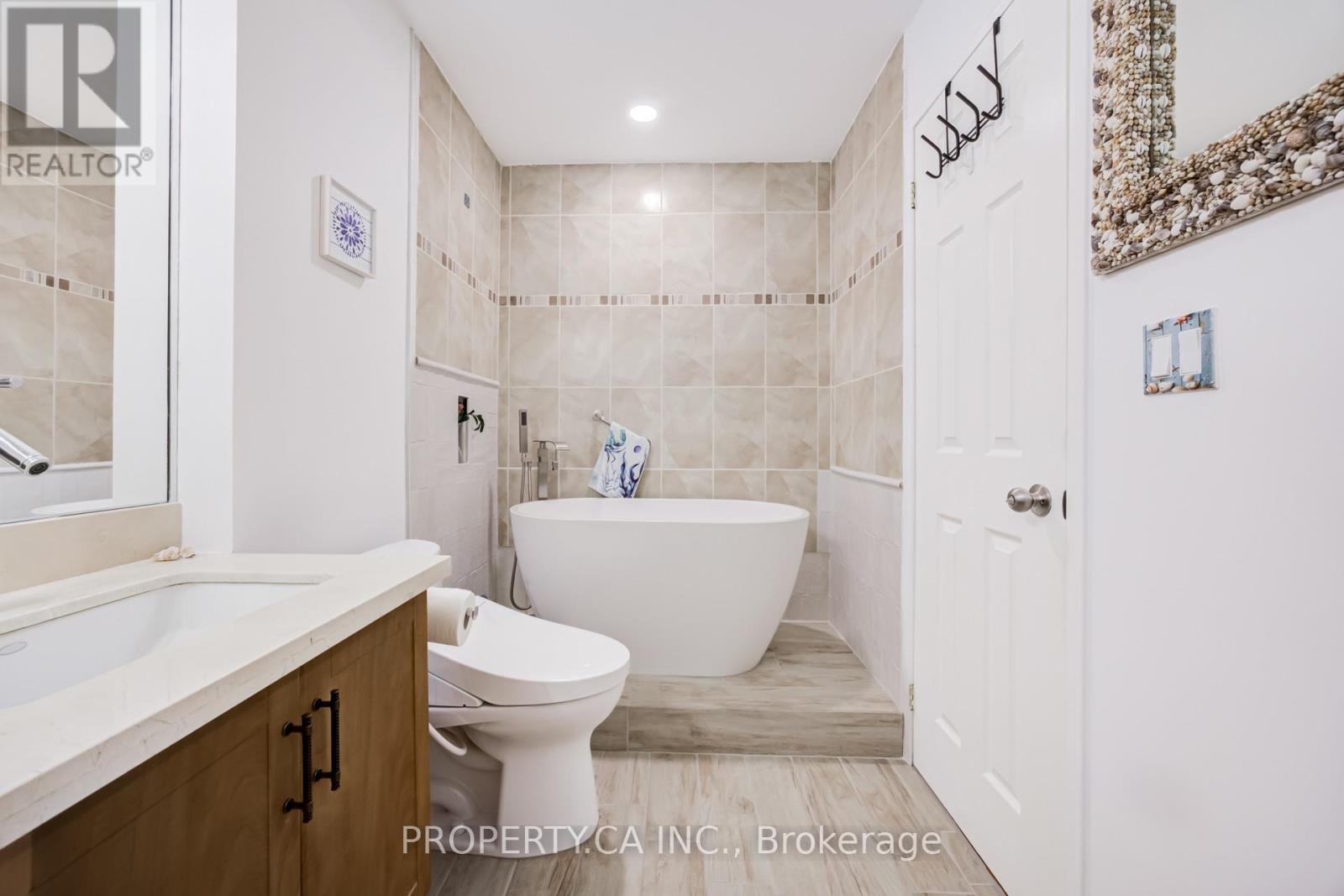 701 - 4200 Bathurst Street, Toronto, Ontario  M3H 3R1 - Photo 16 - C13209682