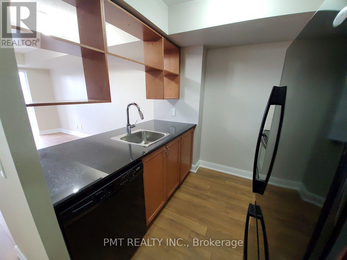 1421 - 135 Village Green Square, Toronto, Ontario  M1S 0G4 - Photo 3 - E13209712