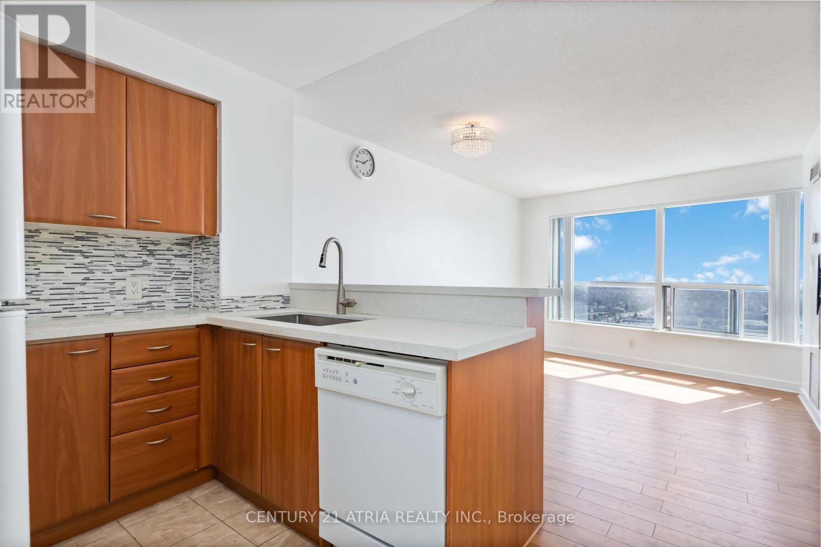 2910 - 38 Lee Centre Drive, Toronto, Ontario  M1H 3J7 - Photo 22 - E13209732