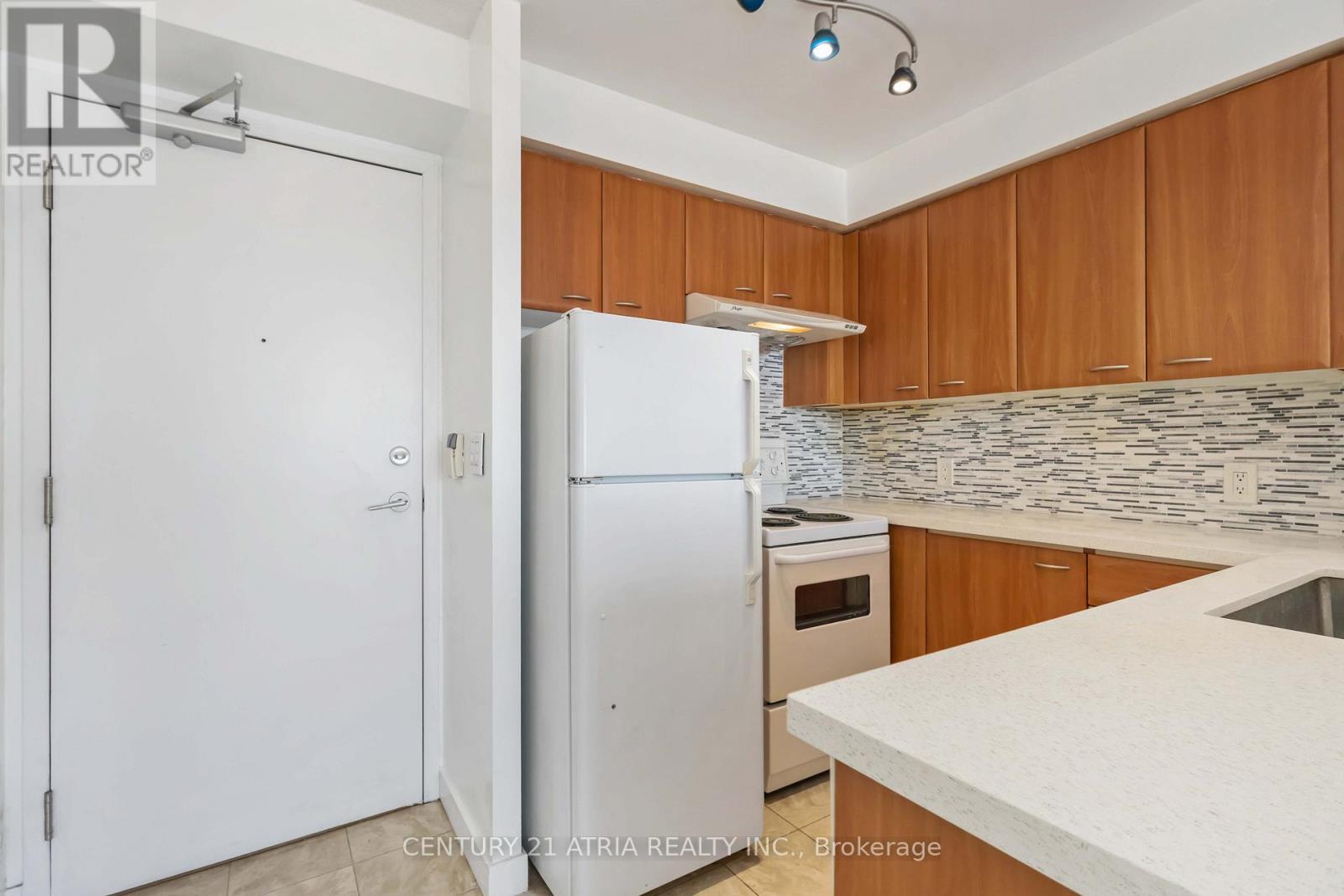 2910 - 38 Lee Centre Drive, Toronto, Ontario  M1H 3J7 - Photo 25 - E13209732