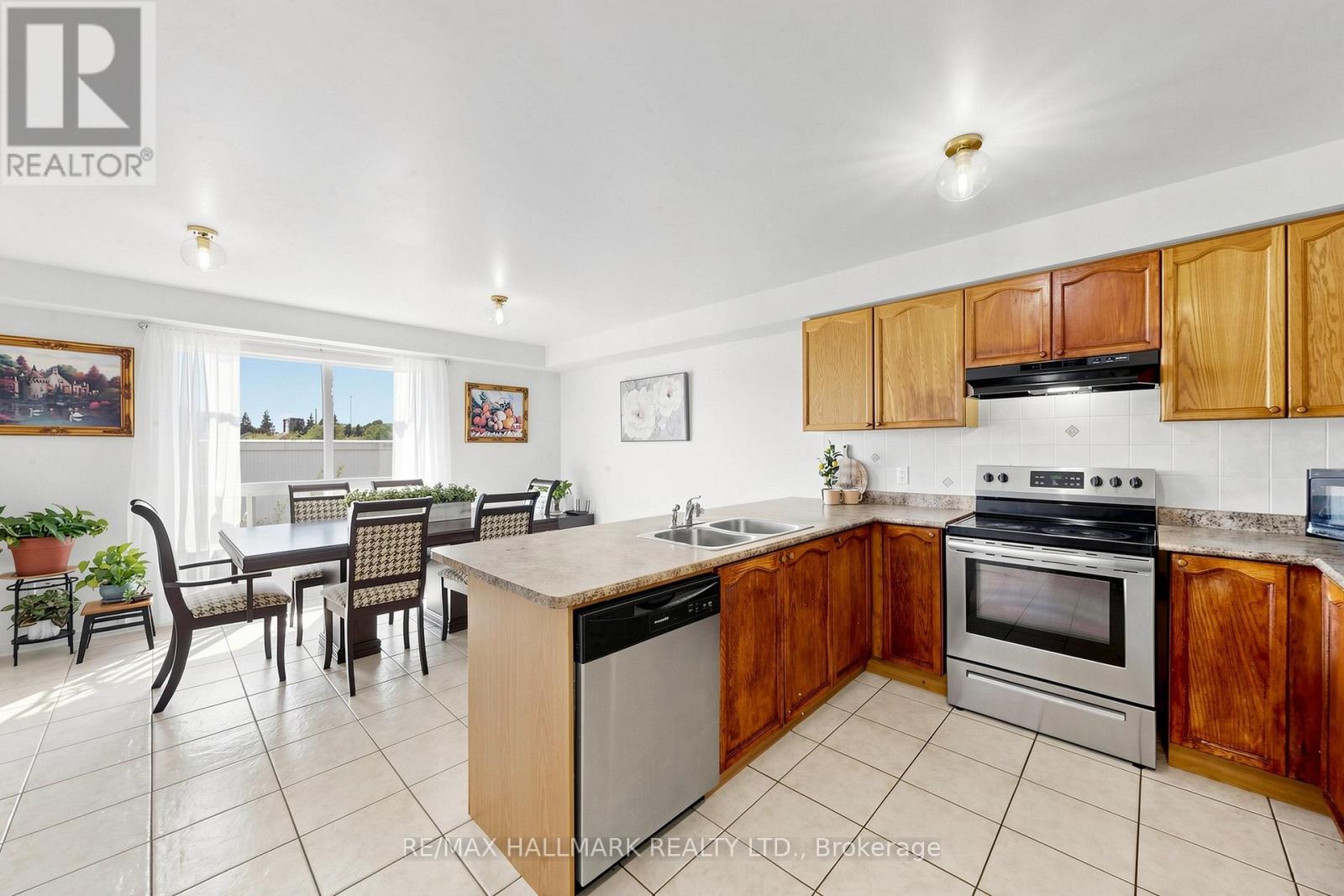 132 - 36 Jenkinson Way, Toronto, Ontario  M1P 5H4 - Photo 11 - E13209880