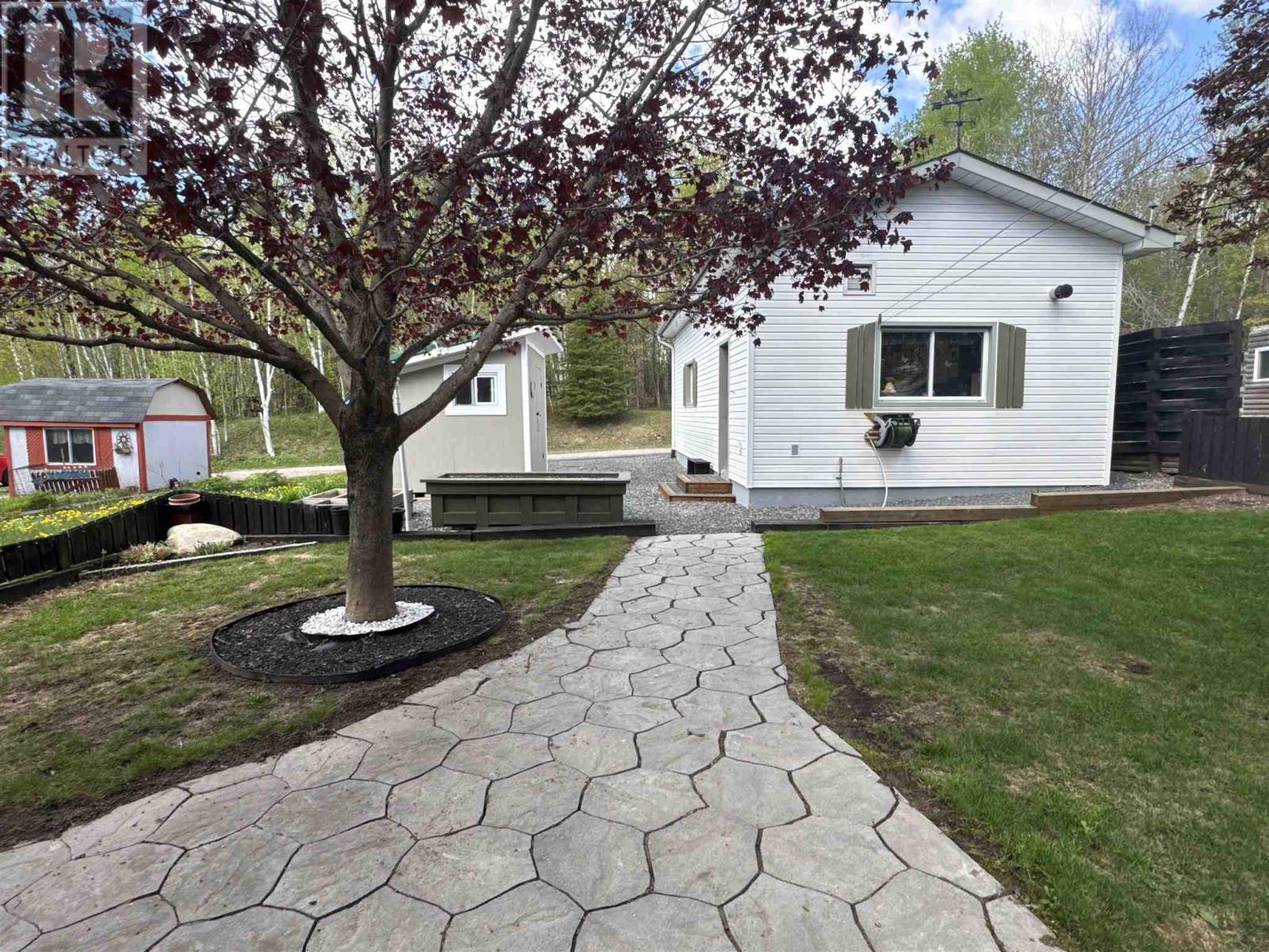 11 Gauthier Pl, Elliot Lake, Ontario  P5A 3M1 - Photo 9 - SM261216