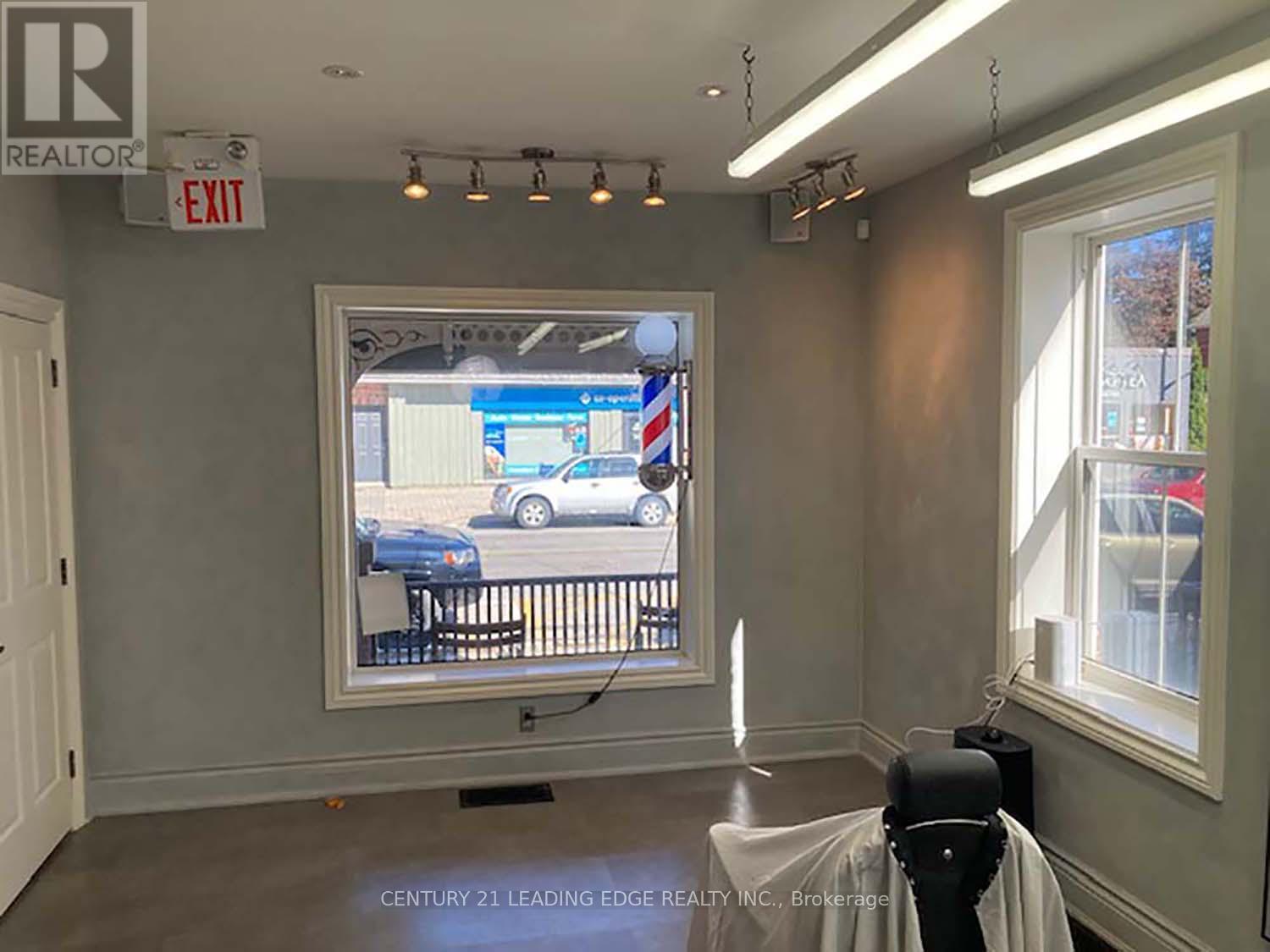 First Floor - 6391 Main Street, Whitchurch-Stouffville, Ontario  L4A 1G4 - Photo 4 - N13209618