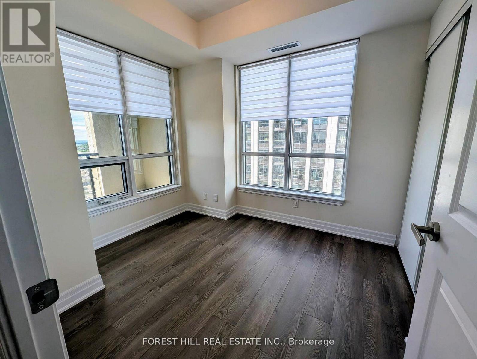 1909 - 9075 Jane Street, Vaughan, Ontario  L5K 0L7 - Photo 12 - N13209896