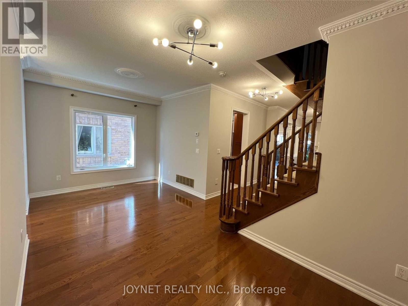 269 Lauderdale Drive, Vaughan, Ontario  L6A 0N4 - Photo 2 - N13209922