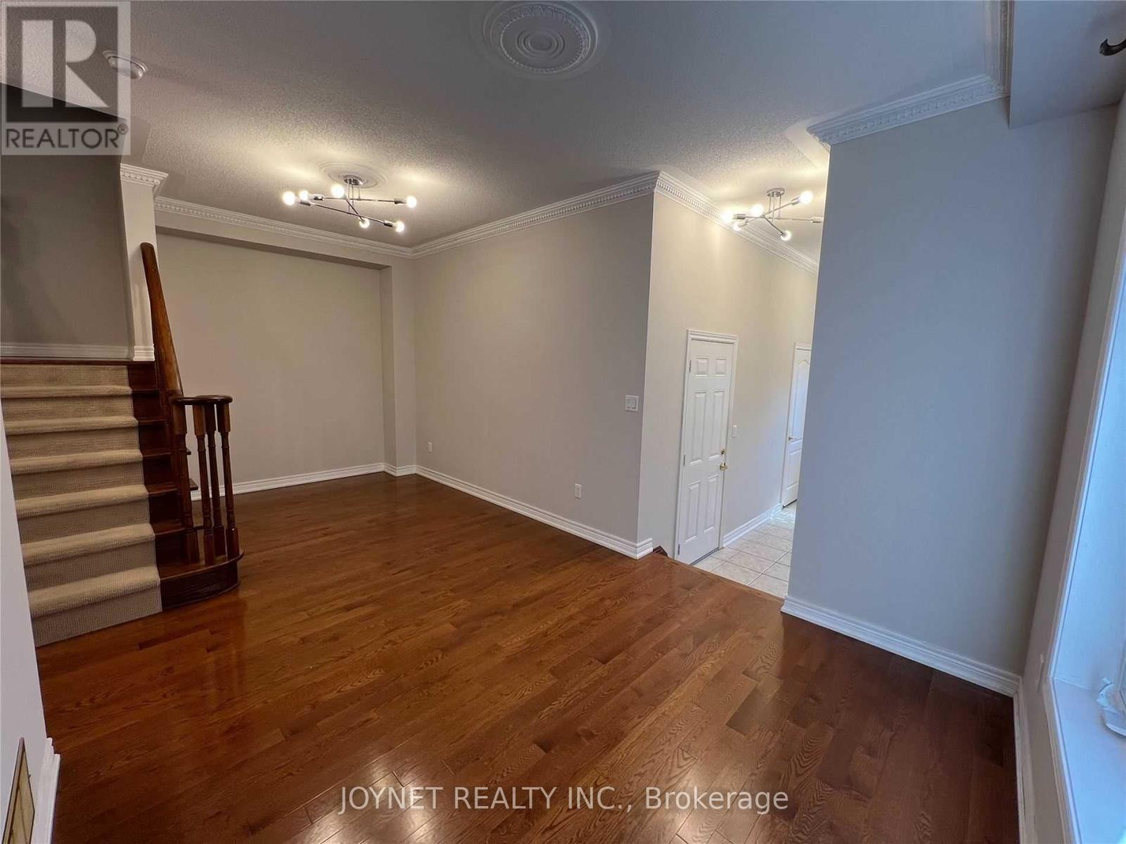 269 Lauderdale Drive, Vaughan, Ontario  L6A 0N4 - Photo 3 - N13209922