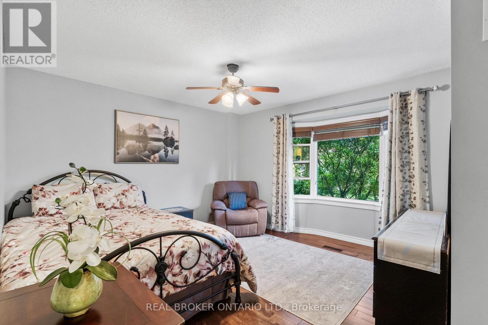 63 Haskell Crescent, Aurora, Ontario  L4G 5T6 - Photo 18 - N13209932