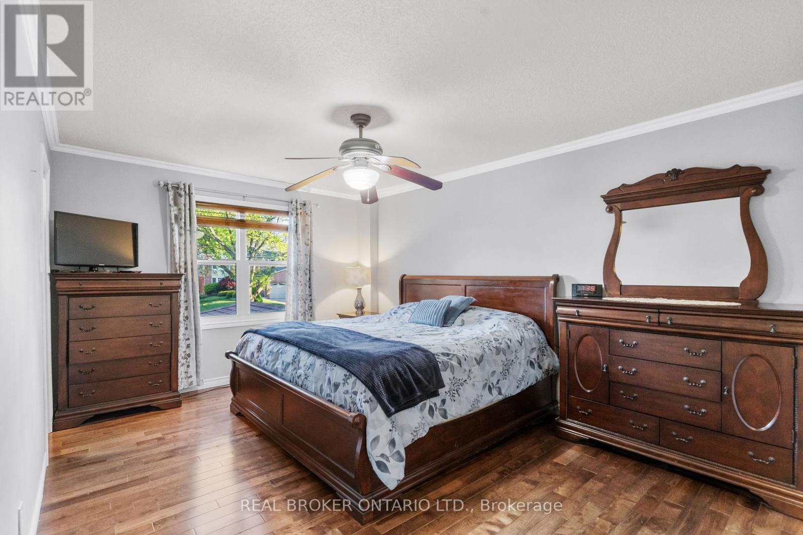 63 Haskell Crescent, Aurora, Ontario  L4G 5T6 - Photo 21 - N13209932