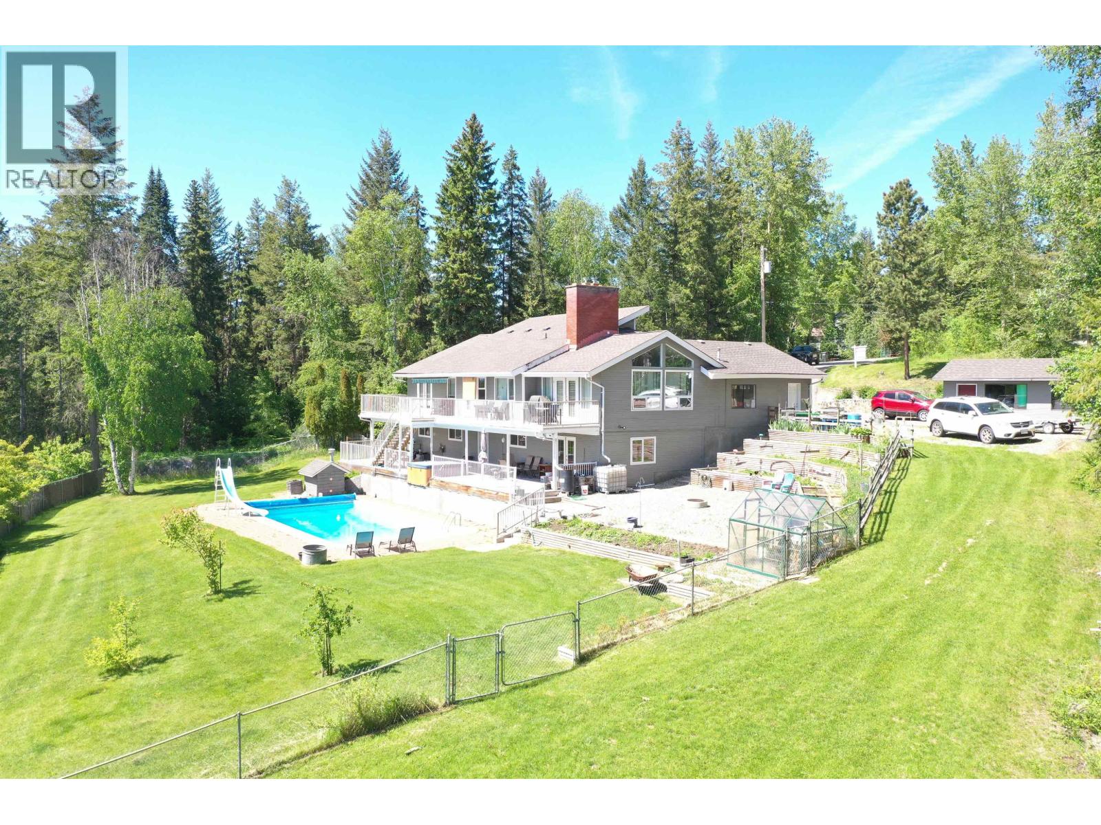3286 Spruce Ridge Road, Quesnel, British Columbia  V2J 4R4 - Photo 3 - R3096772