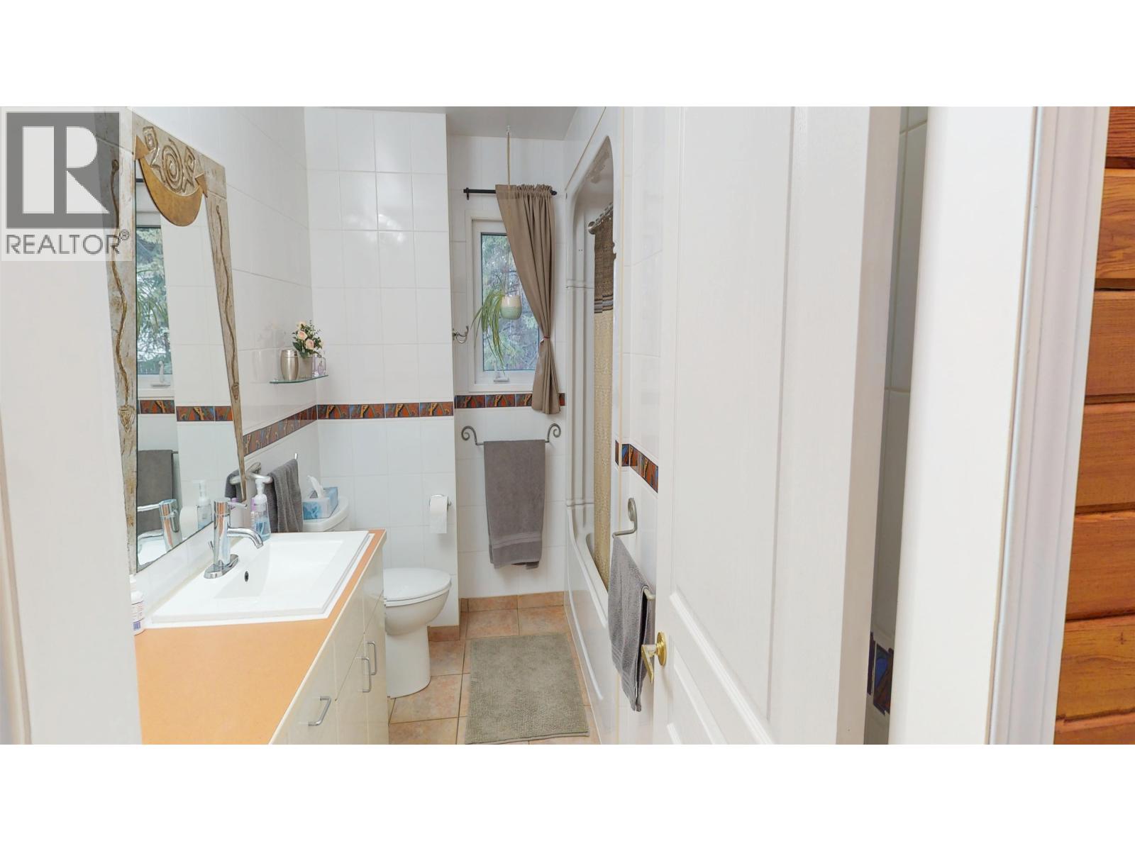 3286 Spruce Ridge Road, Quesnel, British Columbia  V2J 4R4 - Photo 13 - R3096772