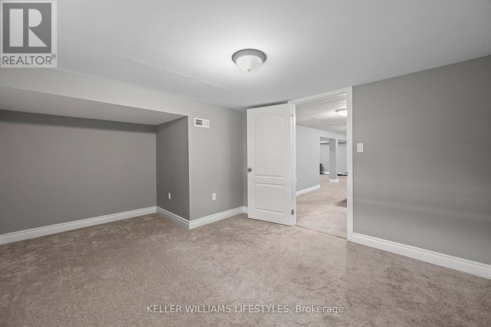258 Upper Queen Street, Thames Centre, Ontario  N0M 2P0 - Photo 20 - X13209950