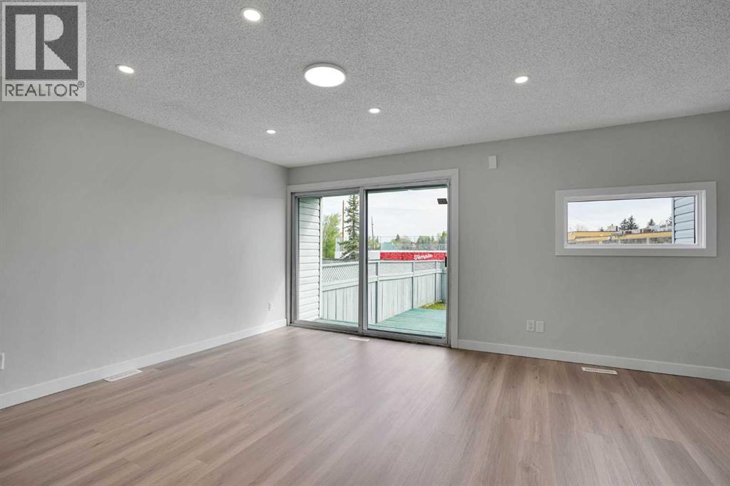 16, 131 Templehill Drive Ne, Calgary, Alberta  T1Y 4T1 - Photo 12 - A2315649