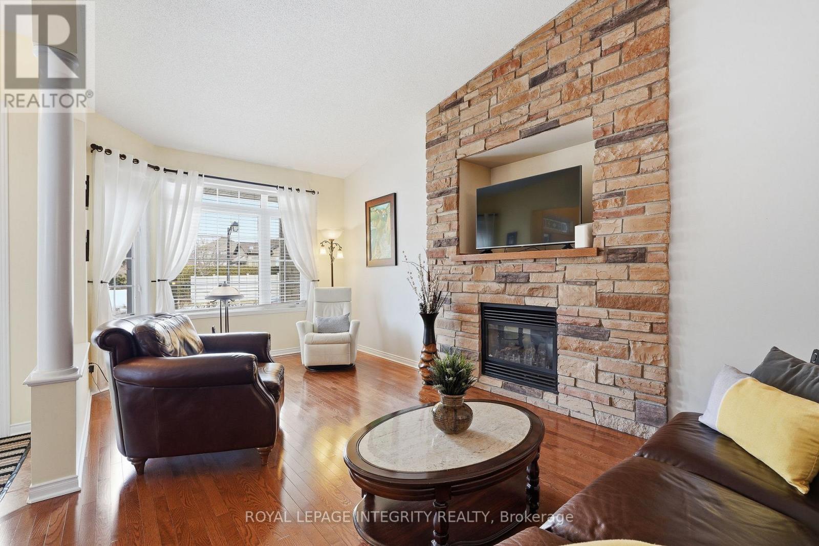 460 Jasper Crescent, Clarence-Rockland, Ontario  K4K 0C7 - Photo 5 - X13209974