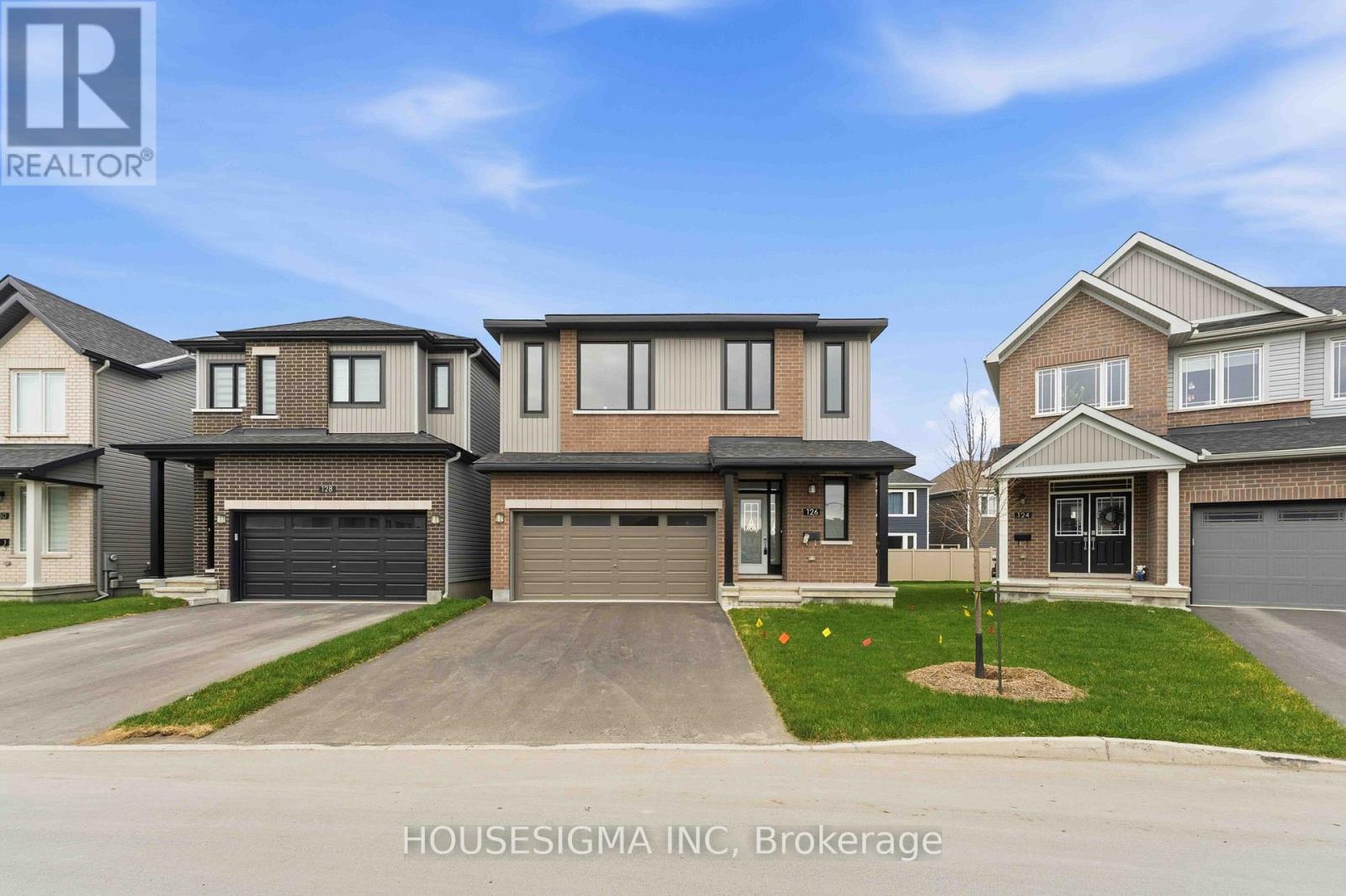 126 LUMEN PLACE, Ottawa, Ontario