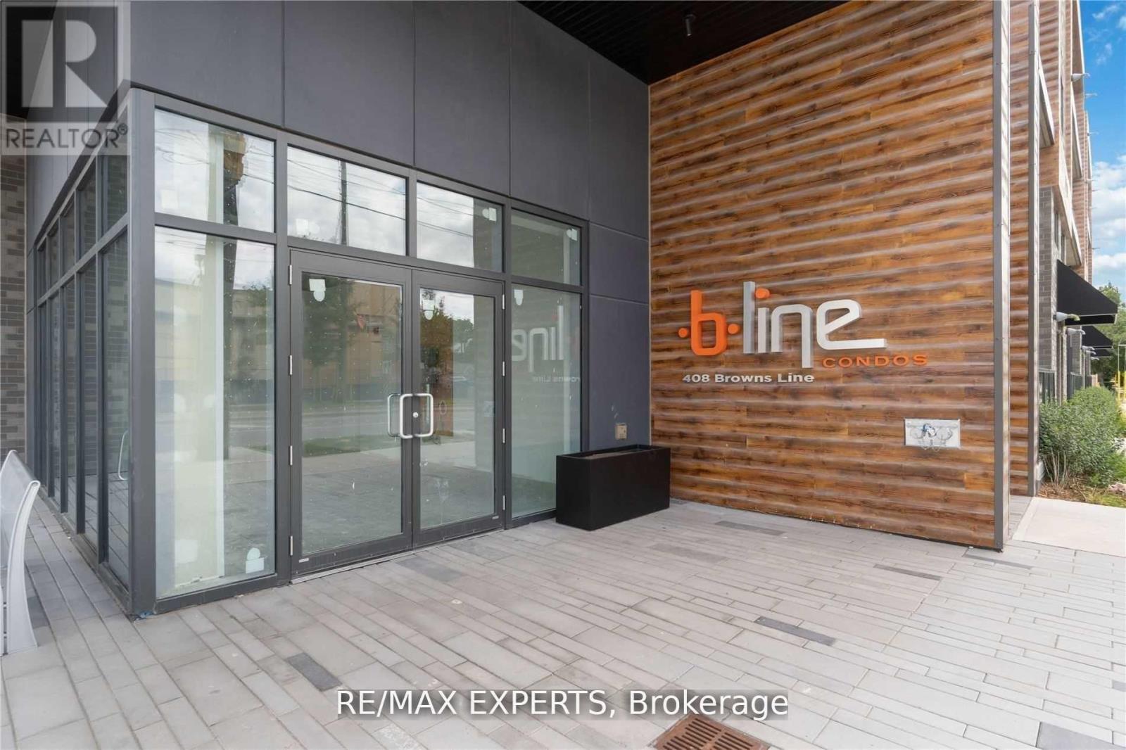 512 - 408 Browns Line, Toronto, Ontario  M8W 0C3 - Photo 2 - W13209626