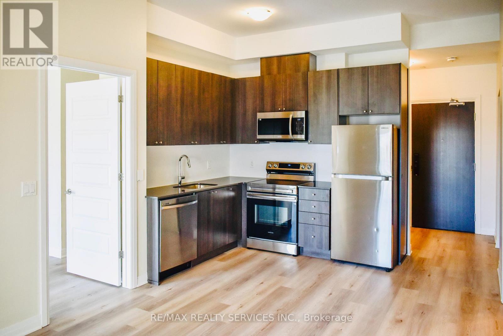 614 - 490 Gordon Krantz, Milton, Ontario  L9E 1Z5 - Photo 11 - W13209726
