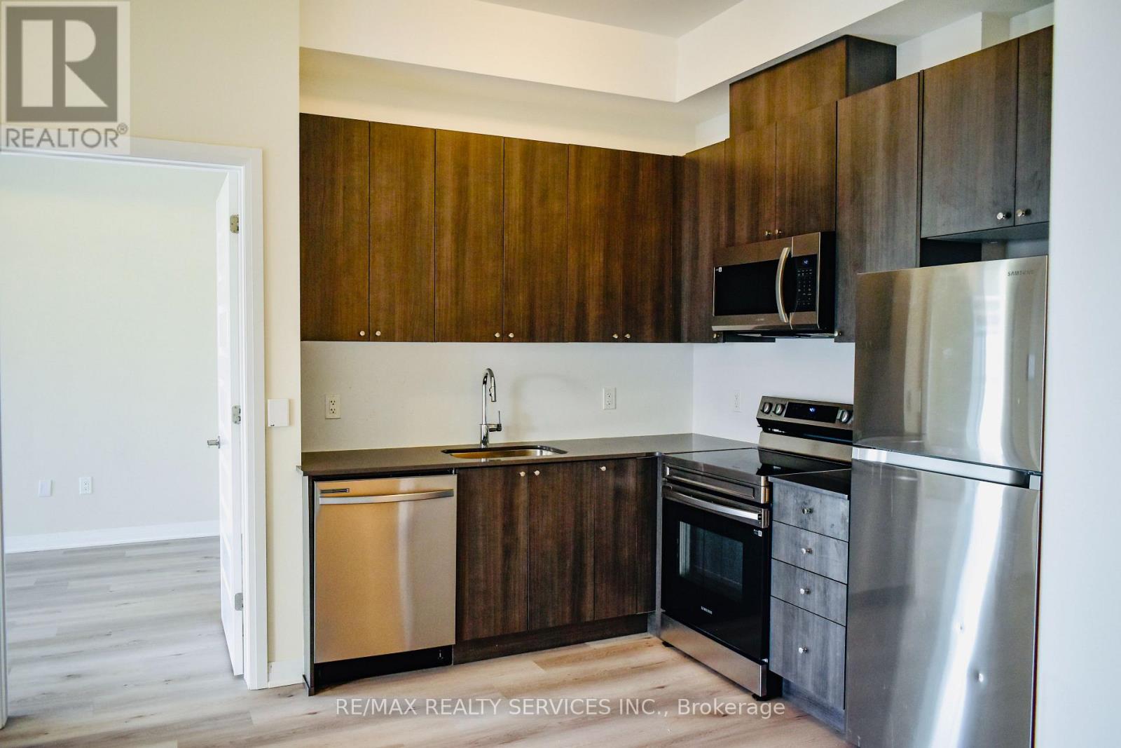614 - 490 Gordon Krantz, Milton, Ontario  L9E 1Z5 - Photo 13 - W13209726