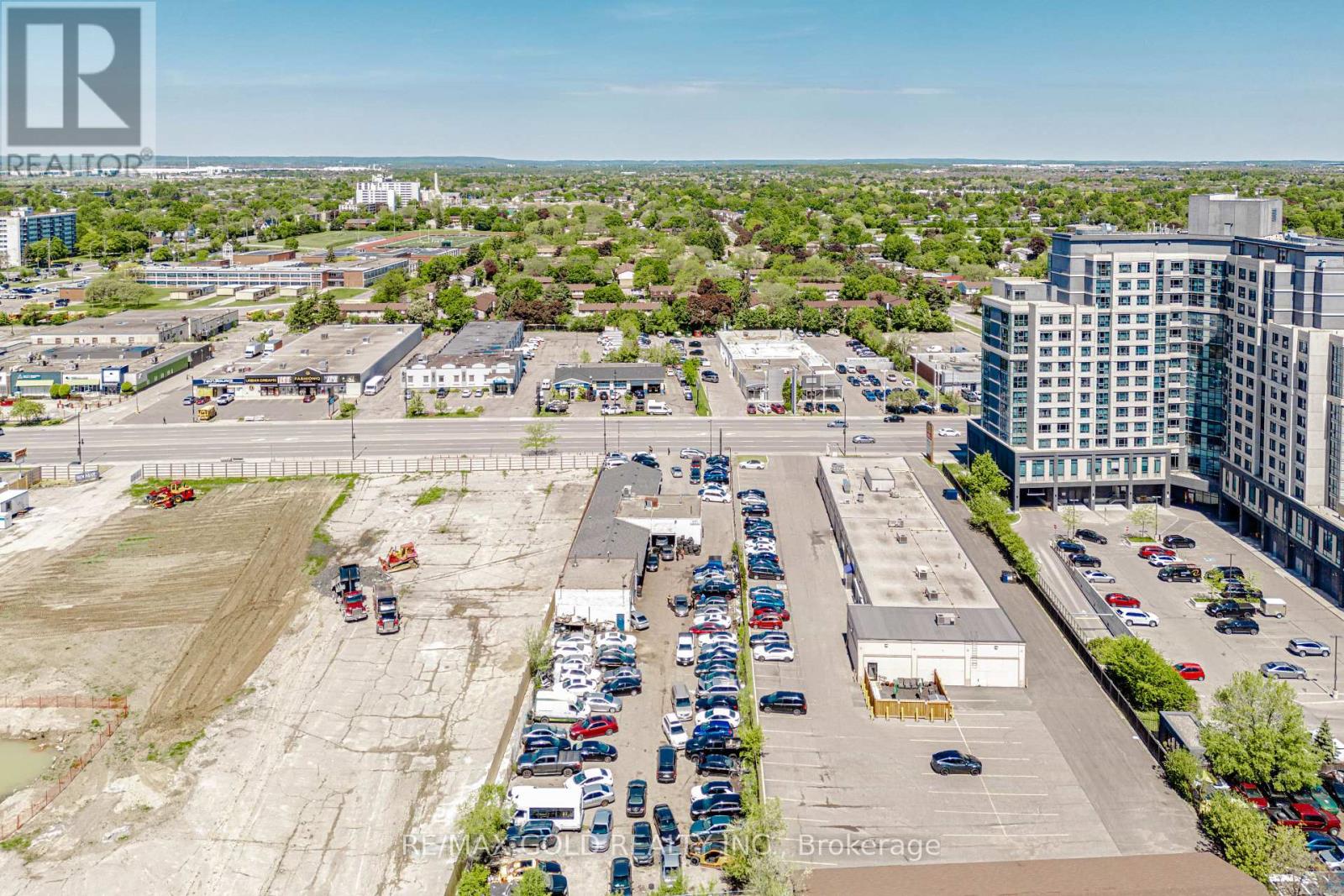 G1 - 243 Queen Street E, Brampton, Ontario L6W 2B5 - Photo 17 - W13209776