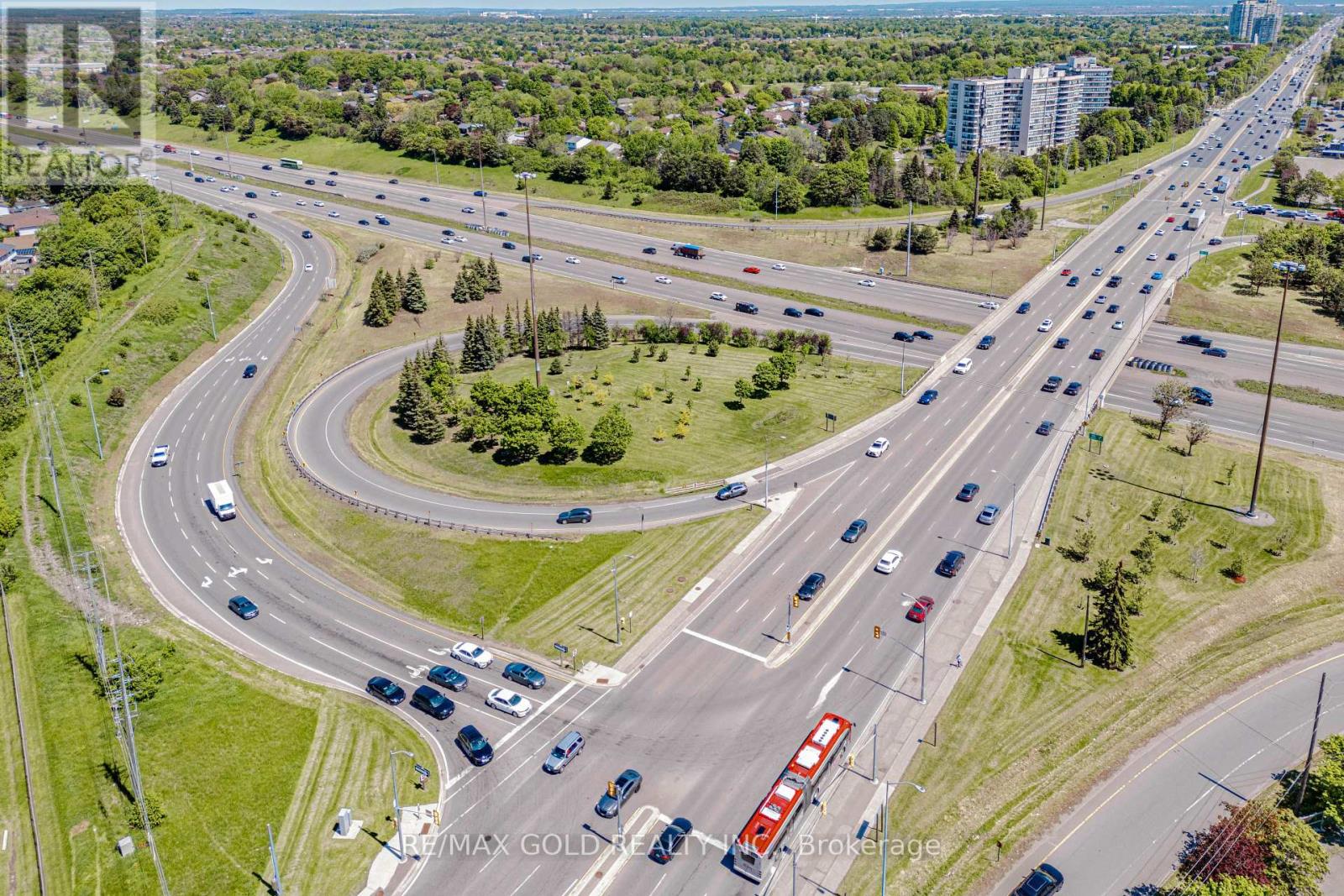 G1 - 243 Queen Street E, Brampton, Ontario L6W 2B5 - Photo 18 - W13209776