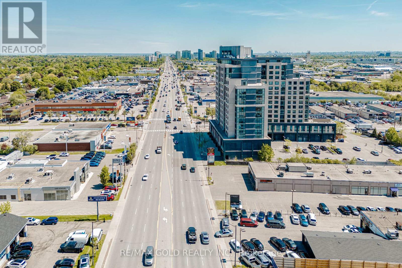 G1 - 243 Queen Street E, Brampton, Ontario L6W 2B5 - Photo 4 - W13209776