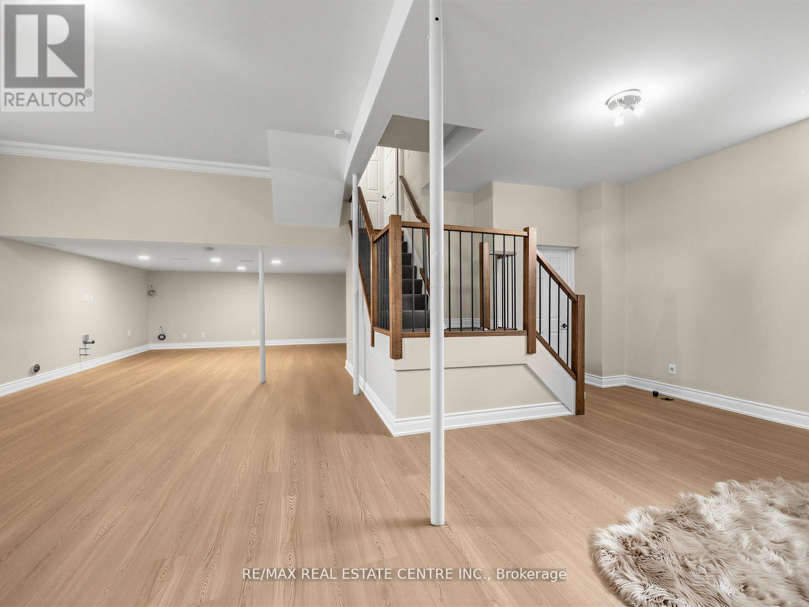 592 Montbeck Crescent, Mississauga, Ontario  L5G 1N8 - Photo 13 - W13209944