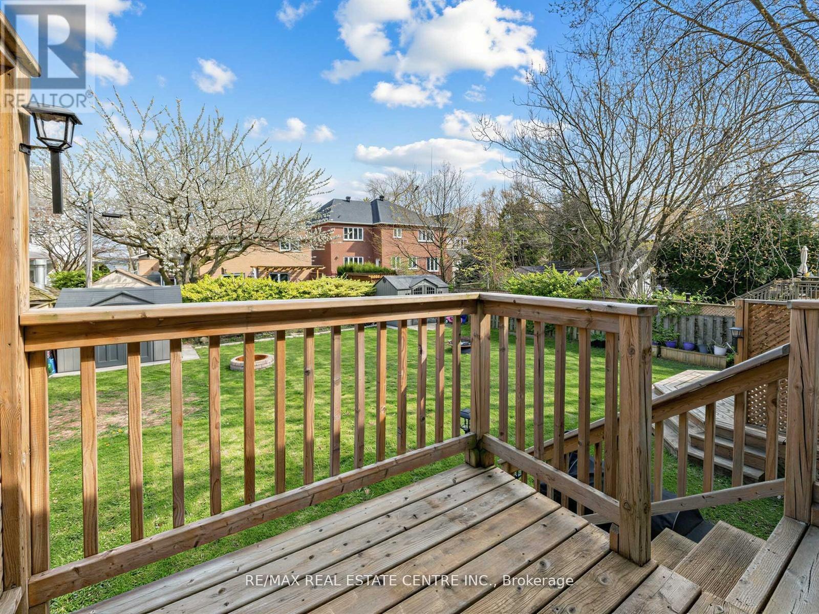 592 Montbeck Crescent, Mississauga, Ontario  L5G 1N8 - Photo 28 - W13209944