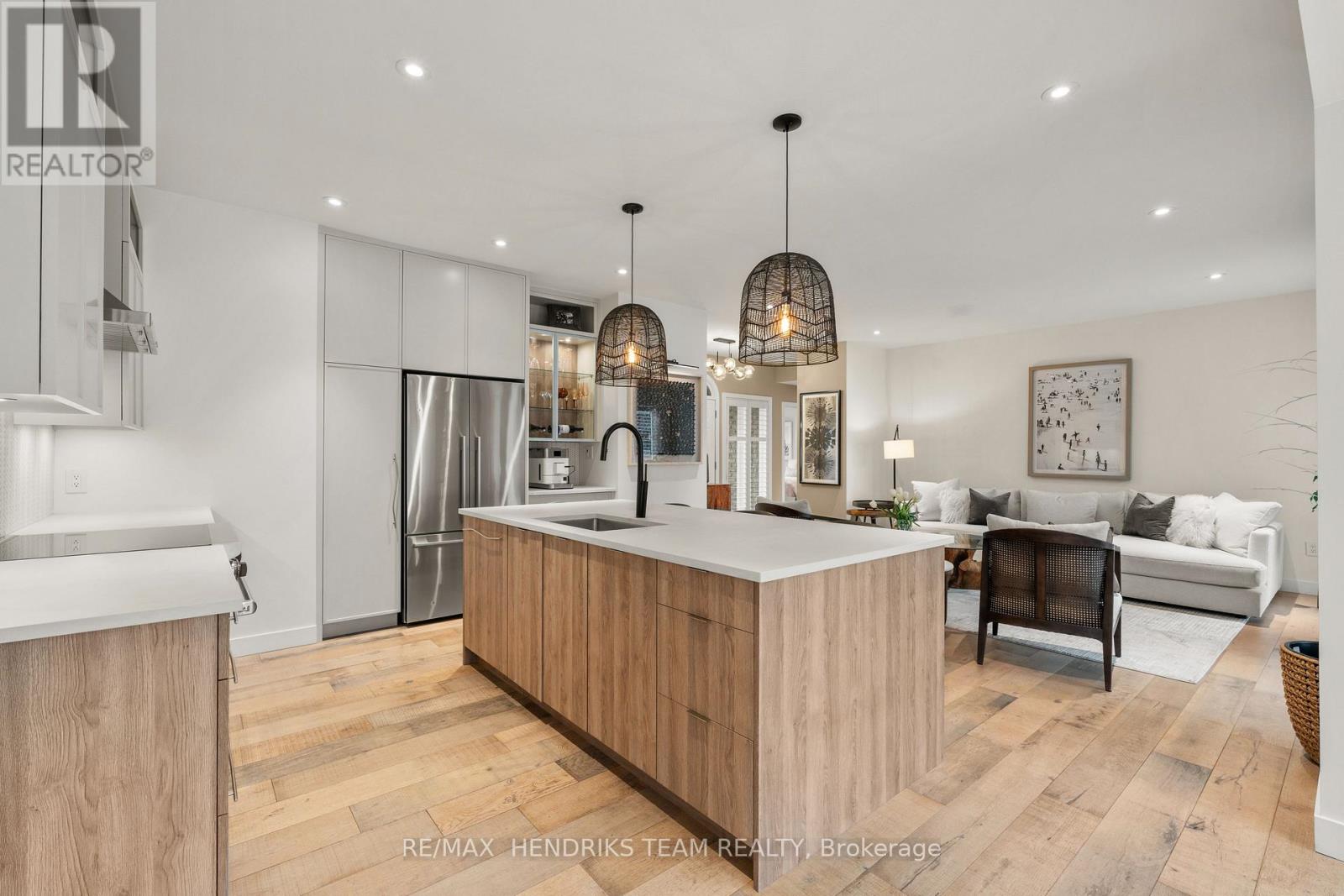 8152 Westminster Drive, Niagara Falls, Ontario  L2H 2Y8 - Photo 13 - X13210002